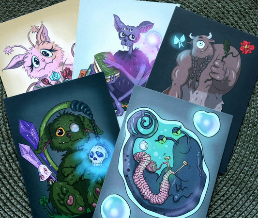 Postcard set Characters (5pcs)